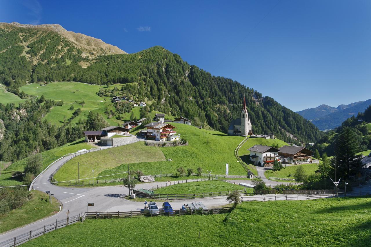 Gasthof Trausberg Corvara in Passiria Ngoại thất bức ảnh